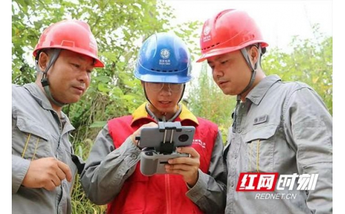 國(guó)網(wǎng)益陽供電公司：無人機(jī)成強(qiáng)力助手 智能巡檢“火眼金睛”